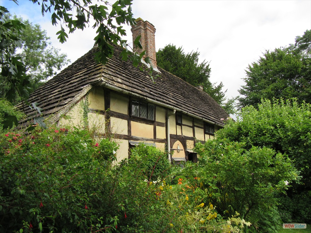 052 Priest House West Hoathly